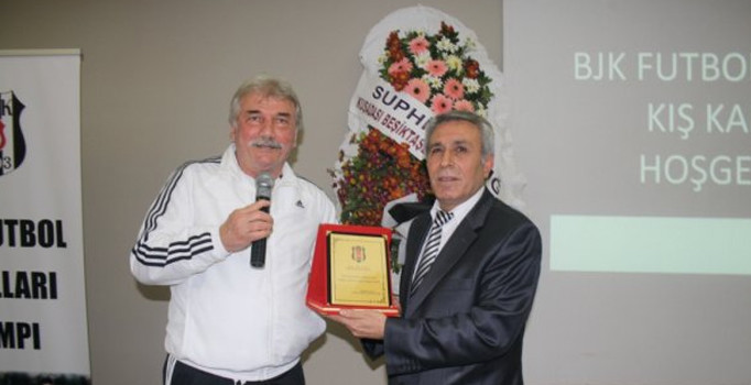 Beşiktaş'ın eski kalecisi Mete Bozkurt hayatını kaybetti