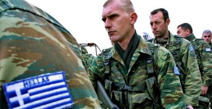Yunanistan ordusunda büyük kriz: Silah ve postal yok