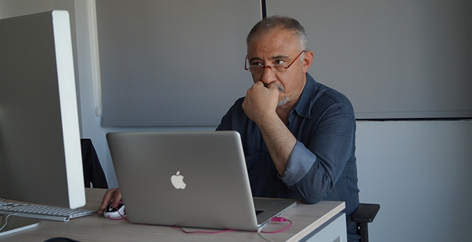 Fırat Erez: Türkiye'de sol sosyal faşisttir