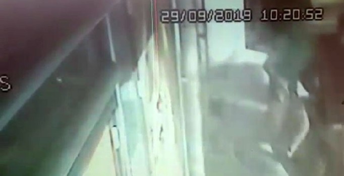 Zeytinburnu’nda cinayet anı kamerada