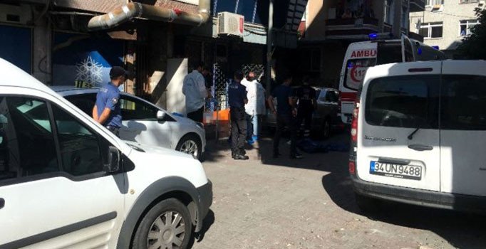 Zeytinburnu'nda derbi cinayeti