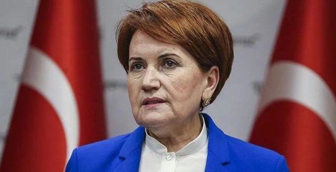 Meral Akşener'den Davutoğlu'na destek