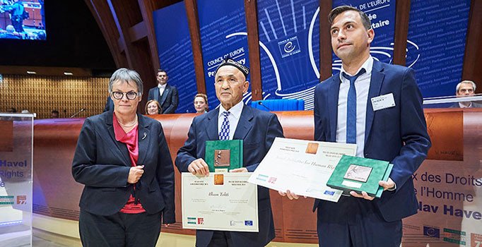 Çin'in müebbete mahkum ettiği Uygur Türkü Tohti’ye insan hakları ödülü
