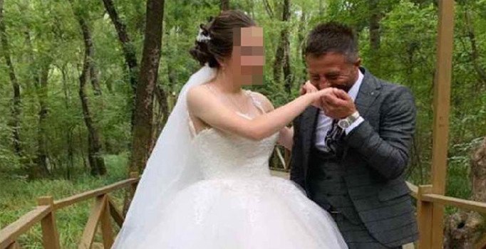 Evliliğini bitirmeden başka bir kadınla düğün yaptı