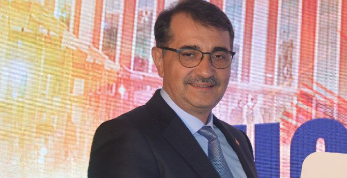 Bakan Dönmez: Müjdeli haberi vermek için gece gündüz çalışıyoruz