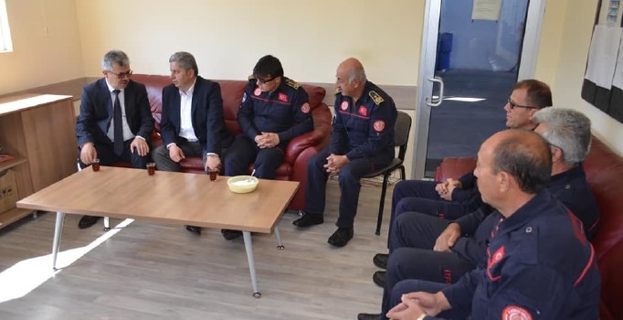 Başkan Altun itfaiye amirliğini ziyaret etti