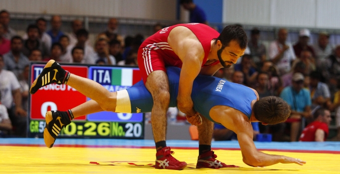 Güreşin nabzı İstanbul'da atacak