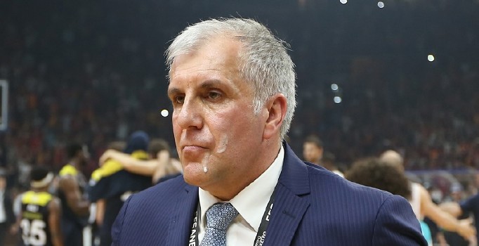 Fenerbahçe, Galatasaray maçı ile ilgili sert bir açıklama yayımladı