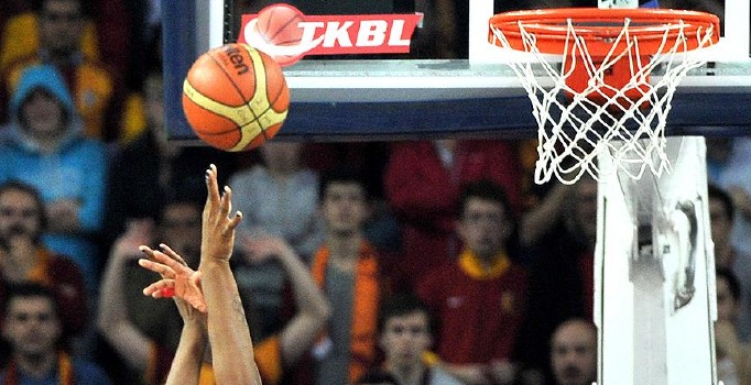 Galatasaray Odeabank Abdi İpekçi'de Fenerbahçe'yi konuk edecek