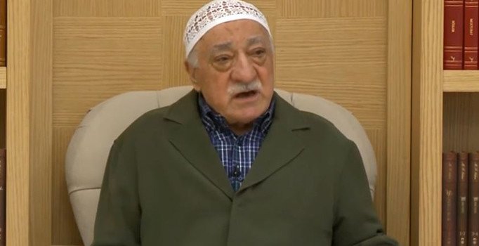"Örgüt elebaşı Gülen darbe talimatını 'giysi rengi' ile verdi"