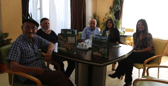 Narven’den huzurevindeki yaşlılara ziyaret