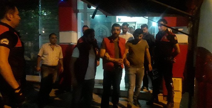 Gemlik Belediye Başkan Yardımcısını rehin alan zanlı tutuklandı