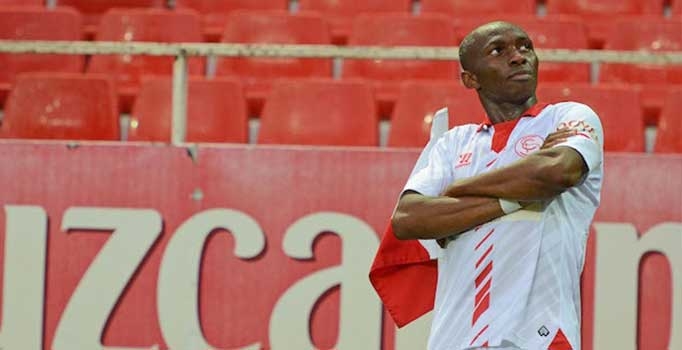 Stephane Mbia kimdir?