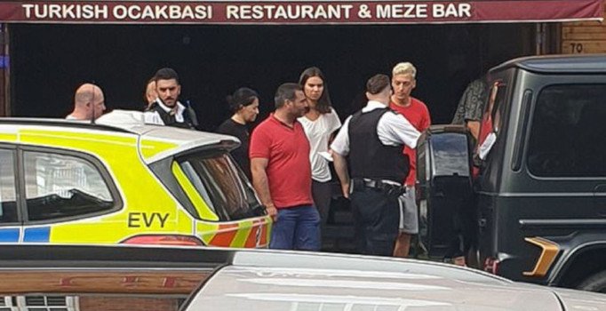 Mesut Özil'e saldırı davasında itiraf: Kol saatini çalmak istedim