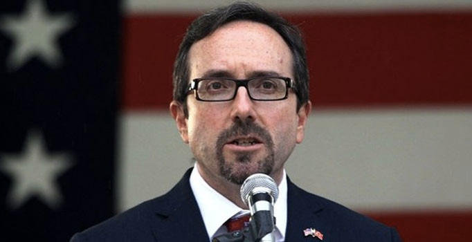 John Bass: ABD askerinin YGP arması takması politikamızı yansıtmıyor