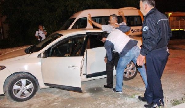 PKK'nın kullandığı araçlar listesindeki otomobil, polisi alarma geçirdi