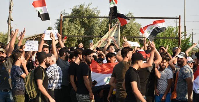 Bağdat valisi istifa etti