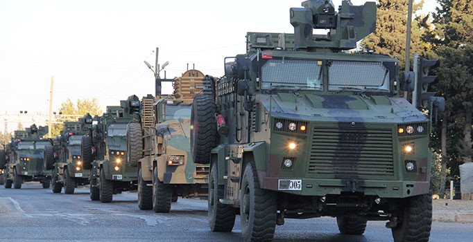 Suriye sınırına askeri araç sevkiyatı