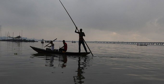 Nijerya'da kano battı: 38 kişi öldü