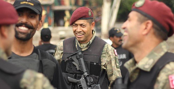 Şehit Ömer Halisdemir'in katilleri için onama talebi