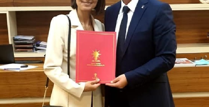 Mustafakemalpaşa AK Parti Kadın Kollarında Bayrak Derya Balcıoğlu dönemi