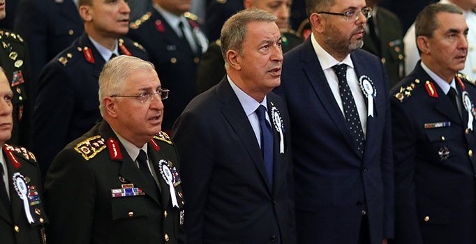 Bakan Akar'dan 'operasyon başladı' iddialarına yanıt