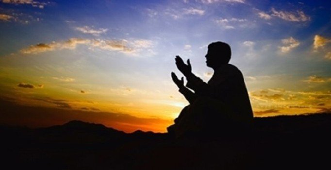 Fetih Suresi abdestsiz okunur mu? Fetih Suresi dinle! Askerlerimize dua