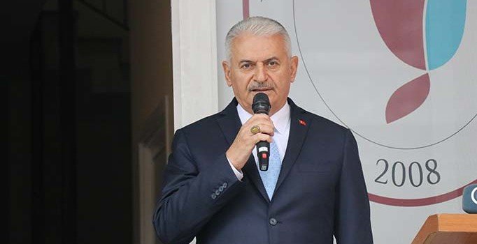 Binali Yıldırım: Kahramanlarımız terör yuvalarını bir bir dağıtacak