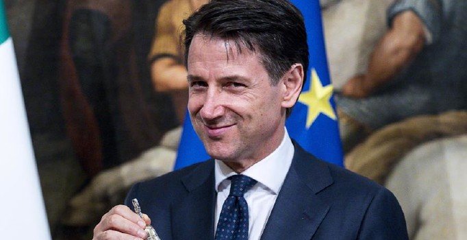 İtalya'dan Erdoğan'ın restine cevap: AB, mülteci şantajına boyun eğmemeli