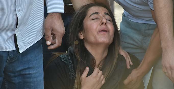 Nusaybin'de şehit olan Mehmet Şirin Demir'e gözyaşlarıyla veda