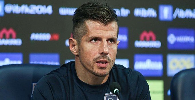 Emre Belözoğlu'na FETÖ soruşturmasında ikinci kez takipsizlik kararı