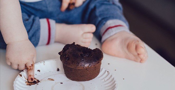 Gıdalara 'çocuk' düzenlemesi! Zararlı ürünler hediye olarak da verilmeyecek
