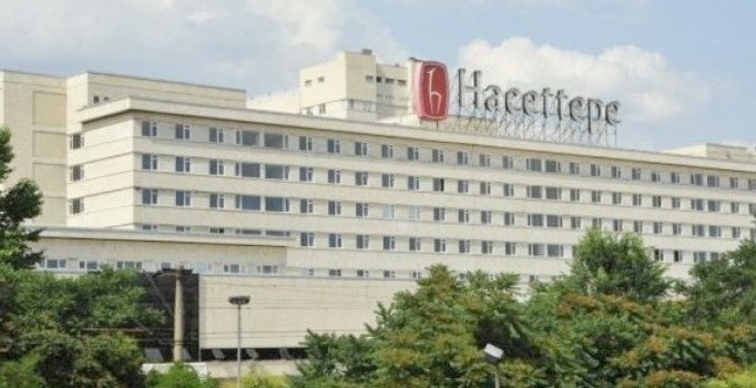 Eğitim-Sen: Hacettepe'de boykota destek veren akademisyenin görevine son verildi