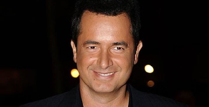 Acun Ilıcalı trafik kazası geçirdi, ölümden döndü