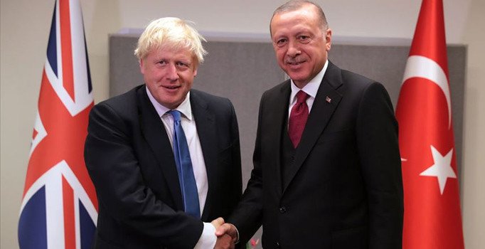 Erdoğan, İngiltere Başbakanı Johnson ile telefonda görüştü