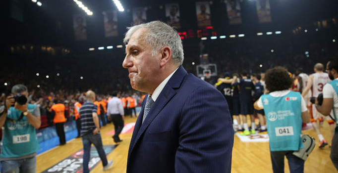 Obradovic'e tüküren taraftar gözaltında
