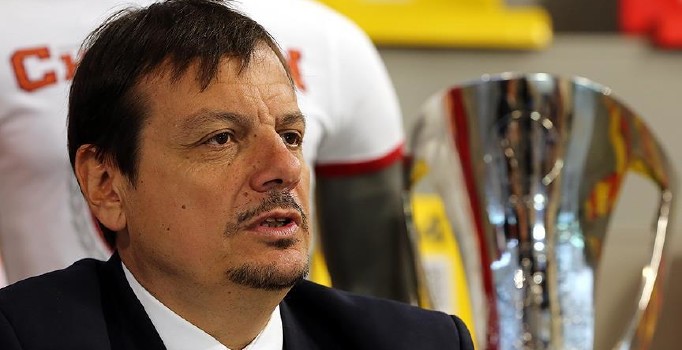 Ergin Ataman: Fenerbahçe derbisi onur mücadelemiz olacak