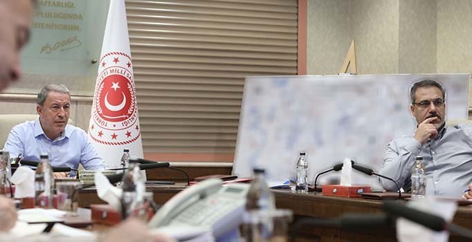 MSB'de kritik toplantı | Bakan Akar ile MİT Başkanı'ndan Barış Pınarı mesasi