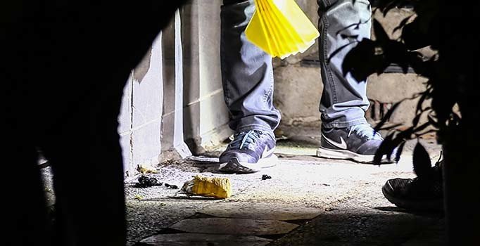 İzmir'de 'çocuğun hasta' dedi, tuzak kurarak karısını katletti