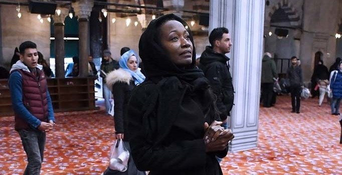 Dünyaca ünlü vokalist Della Miles'tan Barış Pınarı Harekatı'na destek