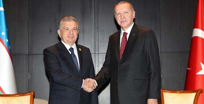 Erdoğan, Özbekistan Cumhurbaşkanı Mirziyoyev ile görüştü