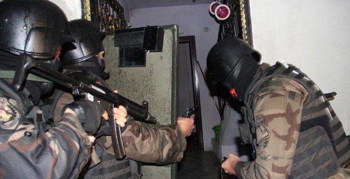 PKK ve DEAŞ'a ağır darbe! Son 3 günde 391 terör şüphelisi yakalandı
