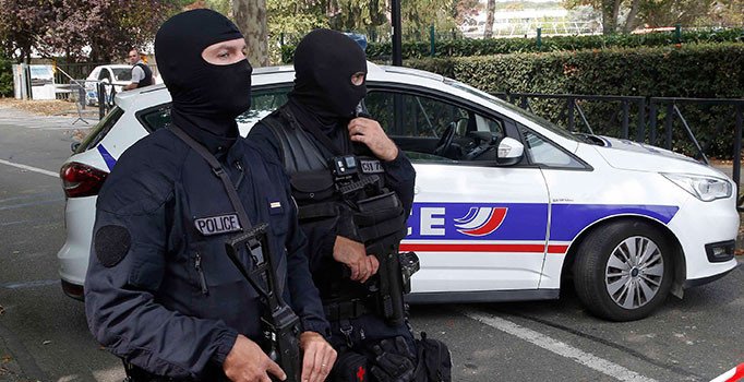 Fransa'da üç YPG/PKK yandaşı gözaltına alındı