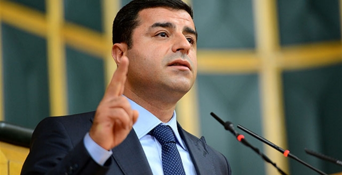 Demirtaş MHP'ye göz kırptı