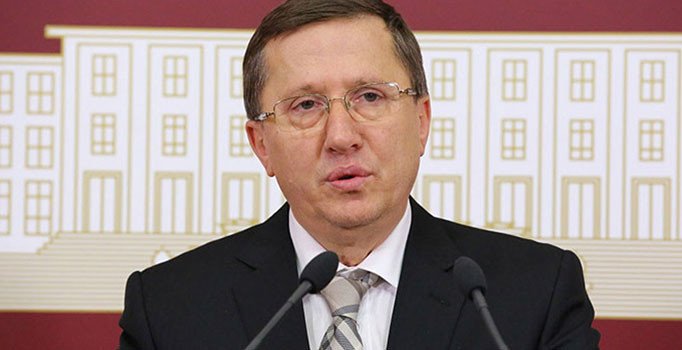 İYİ Parti'den Lütfü Türkkan'ın "Ak Parti'yle koalisyon" açıklamasına sert tepki