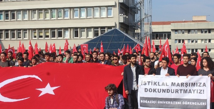 Boğaziçili öğrencilerden İstiklal Marşı’na saygısızlığa tepki