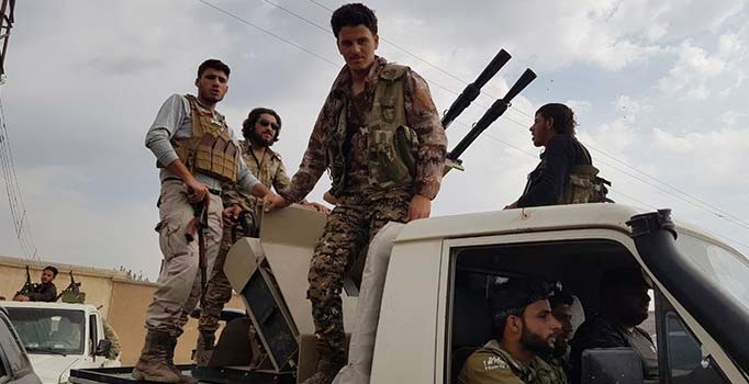 YPG'nin bomba yüklü aracı ele geçirildi