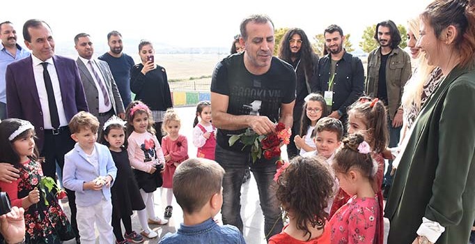 Haluk Levent, Emine Bulut'un kızını ziyaret etti