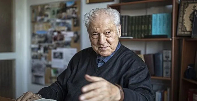 Nuri Pakdil kimdir? Neden hayatını kaybetti? Yazar Pakdil kaç yaşındaydı?