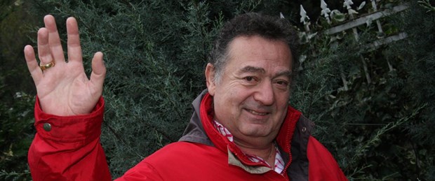 Başbakan Davutoğlu'ndan Kayahan mesajı